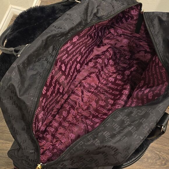 Juicy Couture Signature Juicy Logo Rolling Duffel Bag - Picture 6 of 11